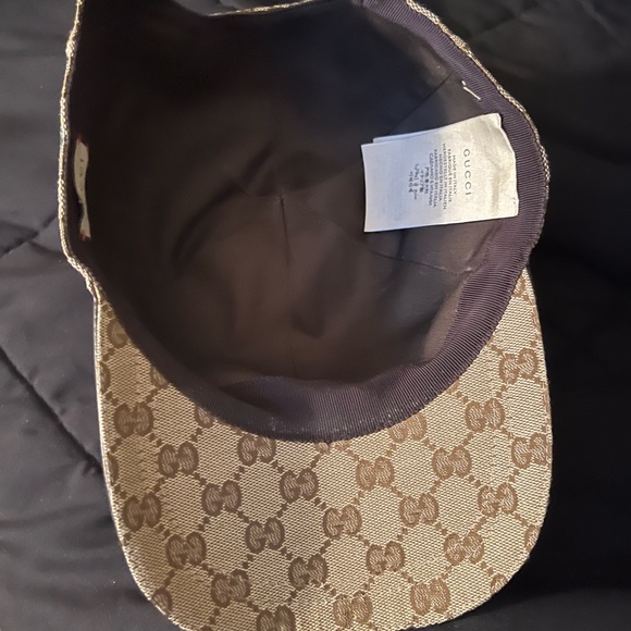Gucci 2022 style brand new hat. - Picture 4 of 6